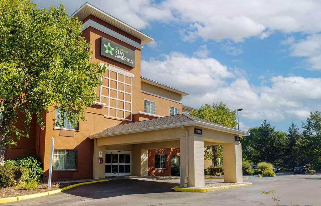 Extended Stay America Suites - Boston - Waltham - 32 4Th Ave Buitenkant foto