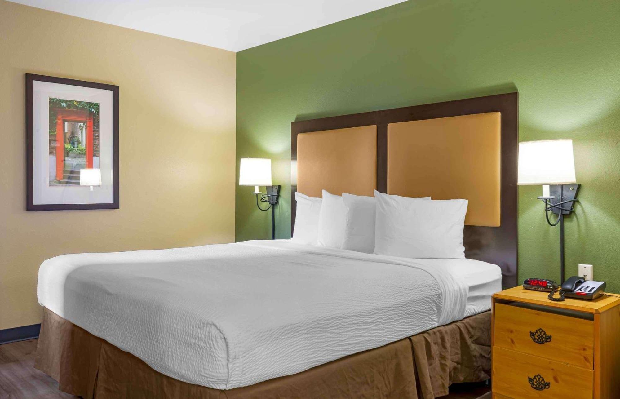 Extended Stay America Suites - Boston - Waltham - 32 4Th Ave Buitenkant foto