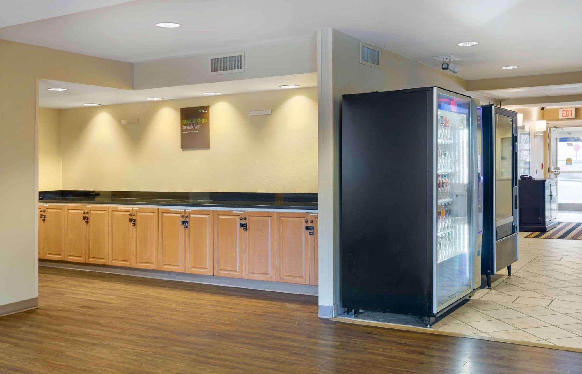 Extended Stay America Suites - Boston - Waltham - 32 4Th Ave Buitenkant foto