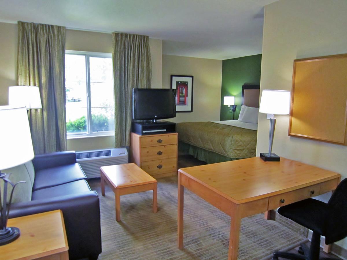 Extended Stay America Suites - Boston - Waltham - 32 4Th Ave Buitenkant foto